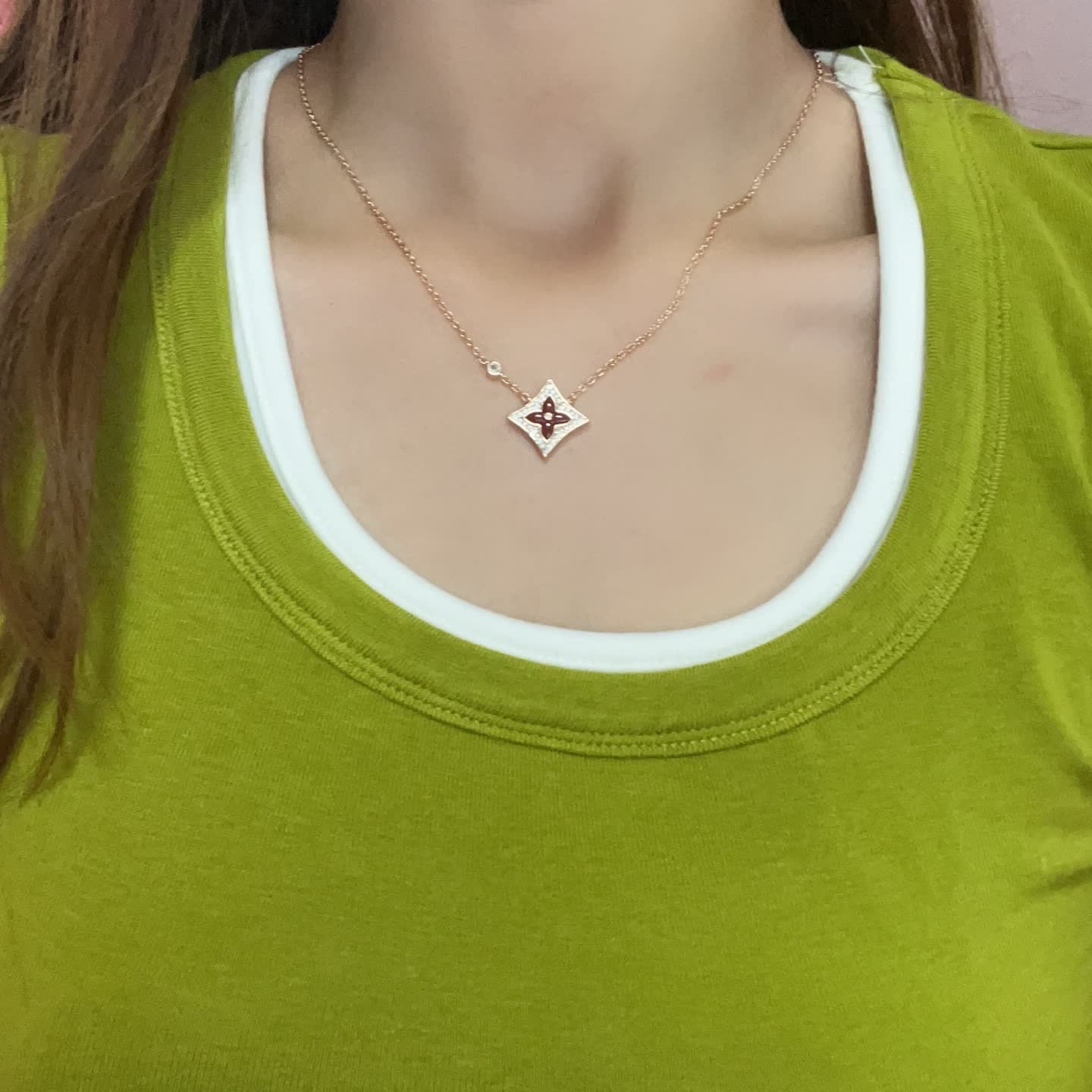 Louis Vuitton Luxury Gold and Diamond Pendant Necklace